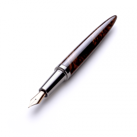 Der Ashera Aeon Walnut Füllfederhalter